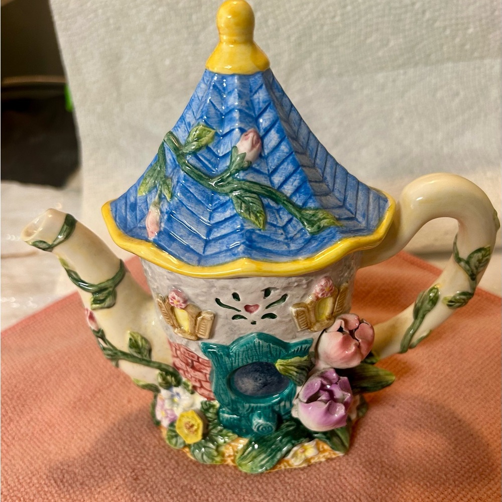 Charming Cottage Teapot with Floral Accents